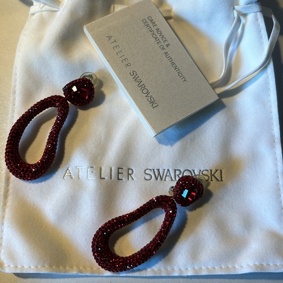 Authentic Atelier Swarovski Exclusive Red Set - Picture 12 of 17